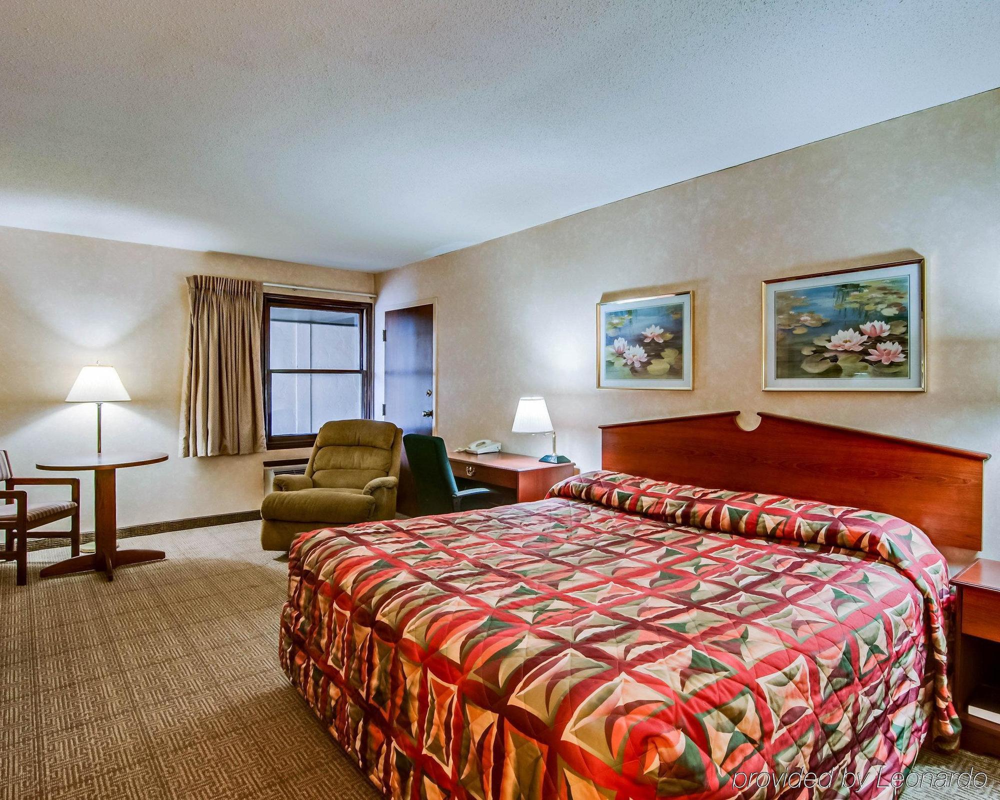 Econo Lodge 贝克利 外观 照片