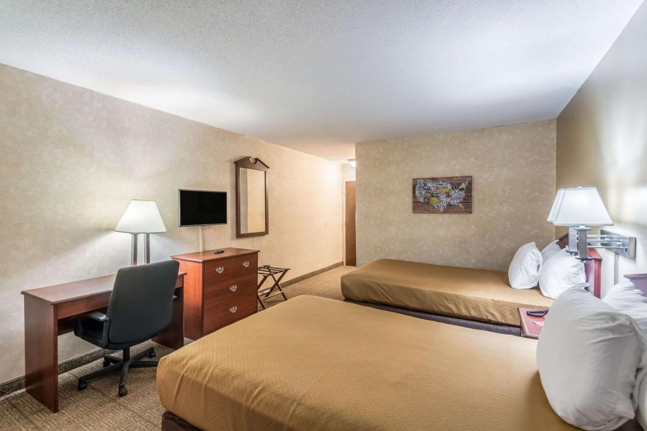 Econo Lodge 贝克利 外观 照片