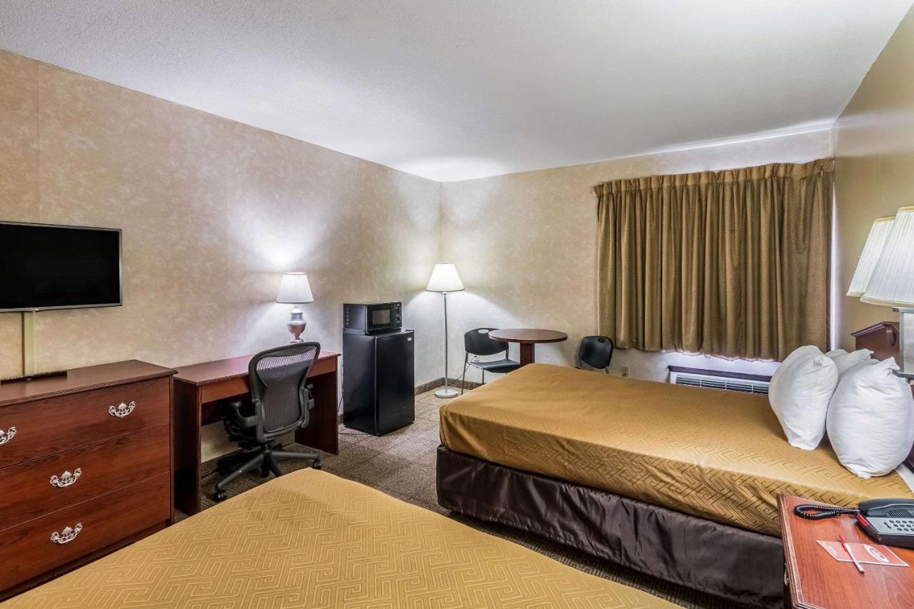 Econo Lodge 贝克利 外观 照片